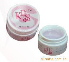 家居日用品与服饰 生活美学的双翼